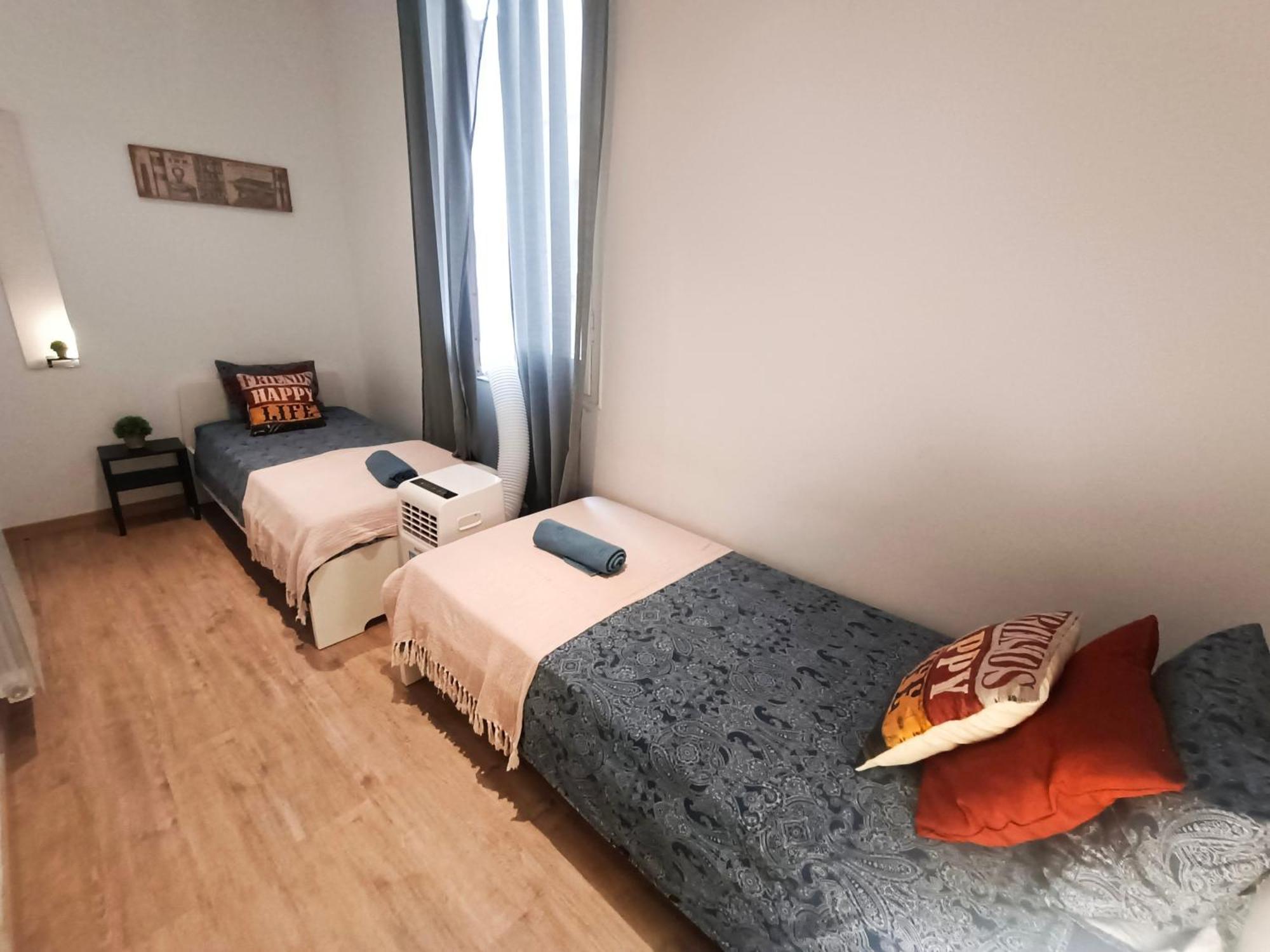 Private Room By El Born Βαρκελώνη Εξωτερικό φωτογραφία